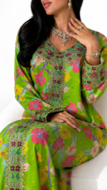 E-4553 - Image 2